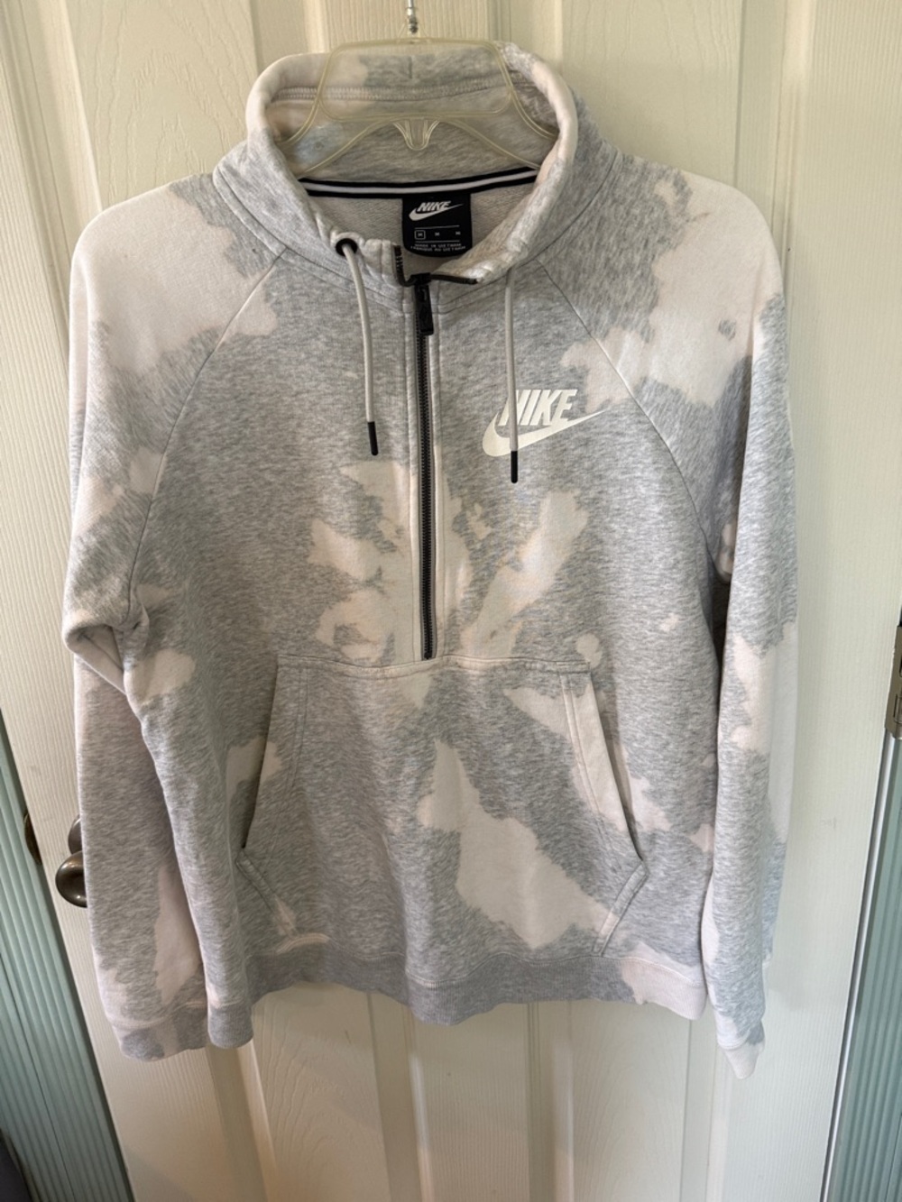 Nike Men's Gray & White Half Zip Pullover Hoodie, unisex